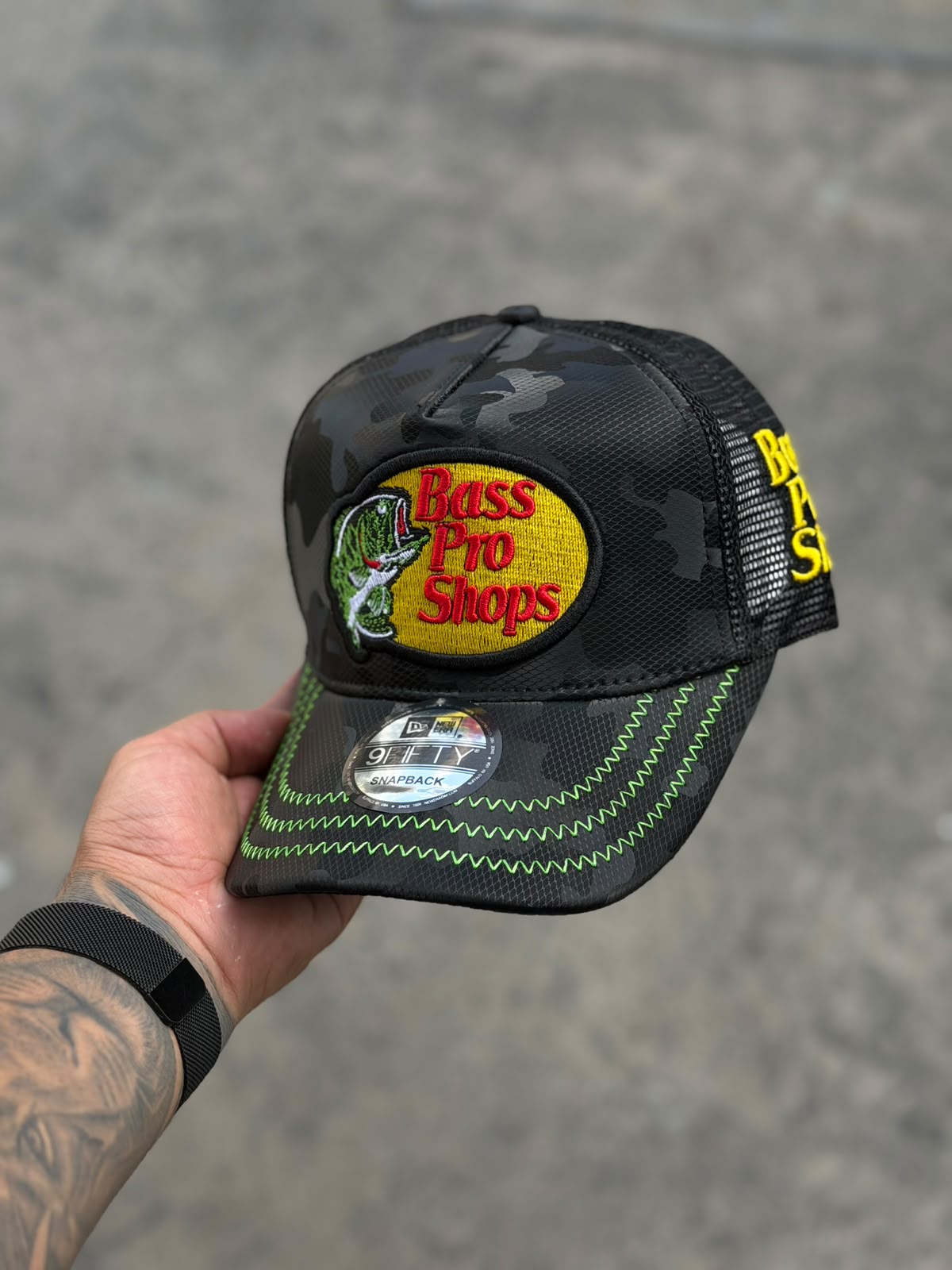 Gorra Bass Pro Shop Negra Trucker